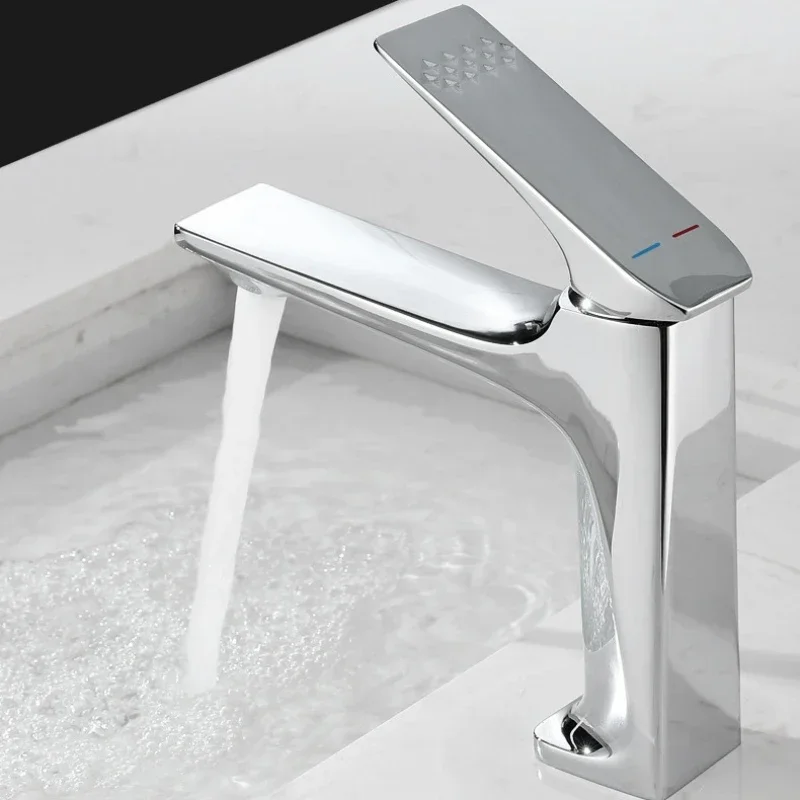 Bathroom faucet with honeycomb filtration for hot and cold water, basin single hole faucet