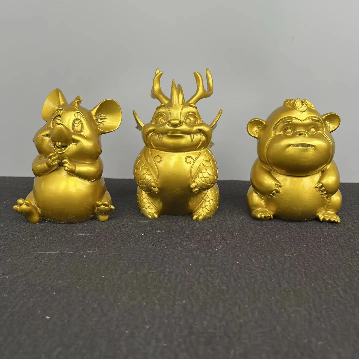 Old Brass Cartoon Chinese Zodiac Animal figurines  dragon pig monkey statue Study screen Amass wealth Ornaments