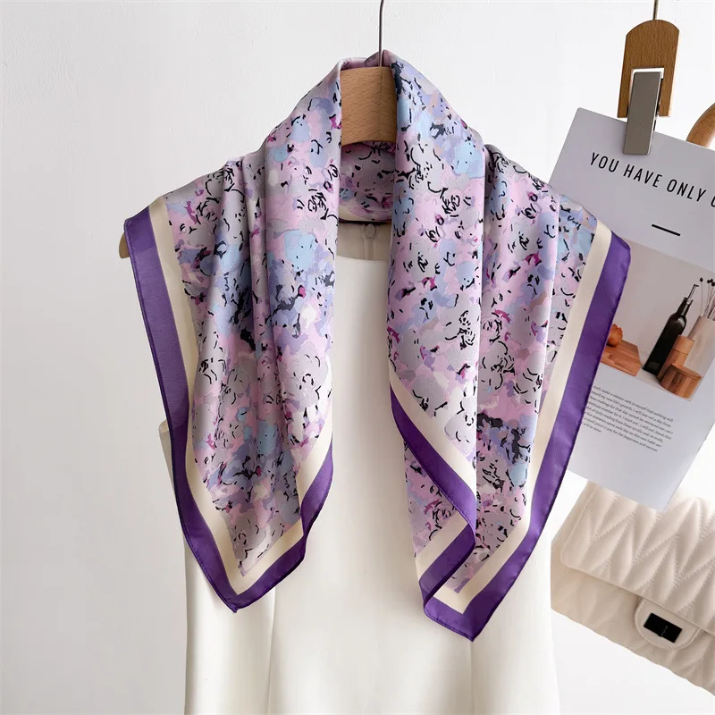 Luxus Blumendruck Schal Quadratischer Schal für Frauen Weiche Satin Wraps Halstuch Weibliche Haarbänder Band Stirnband Bandana