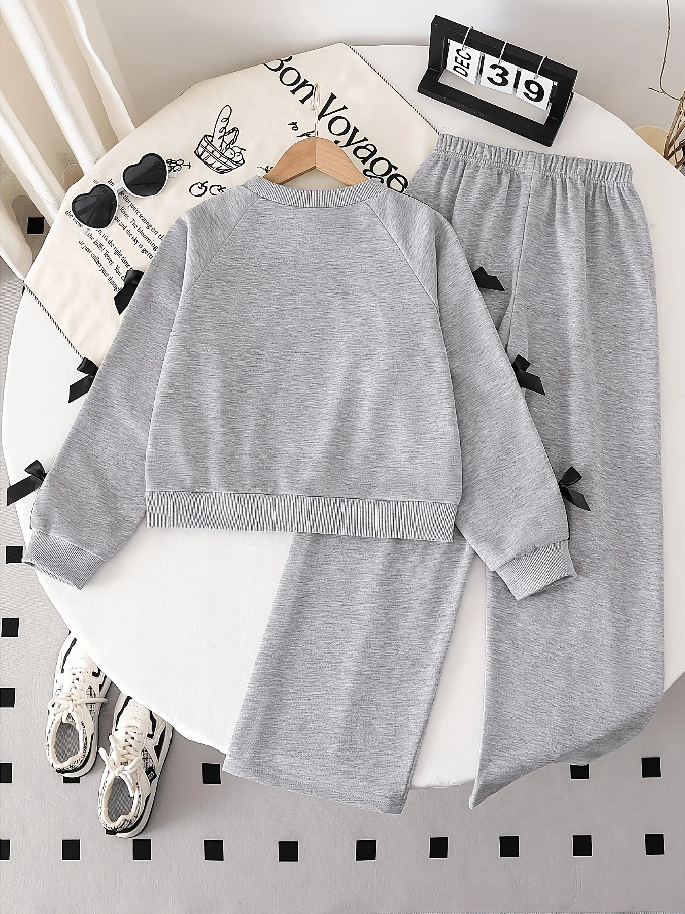 Kids Girls 2-Piece Sweat Outfit, Grey Raglan Long Sleeve Crew Neck Top With Side Black Bow Stripe & Elastic Waist Wide Leg Pants