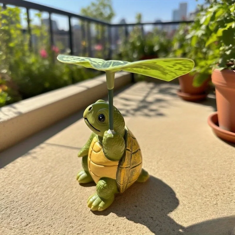 Cute Turtle Figurine Holding Leaf Umbrella,Whimsical Resin Animal Statue for Fairy Garden,Indoor/Outdoor Decor,Potted Plant Acce