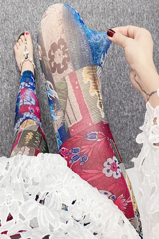 Leggings estivi da donna con decorazioni sottili in rete prospettiva elastica pantaloni stampati bohémien collant da yoga stile gotico abbigliamento sportivo