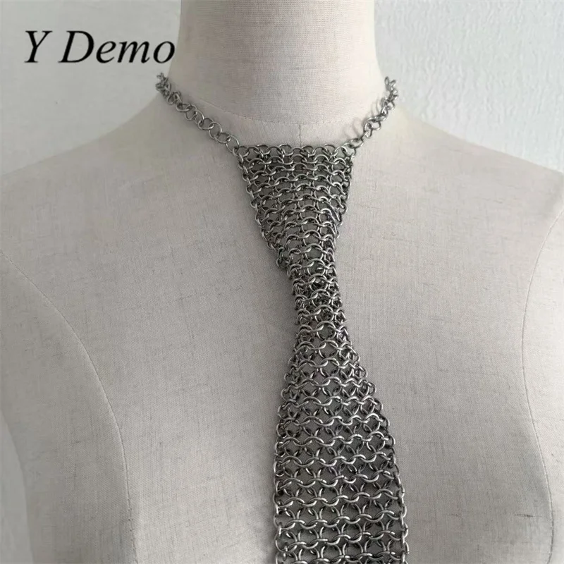 Y Demo Techwear Chainmail Gargantilla ajustable Plata Punk Círculos mentais Corbata de cuello largo