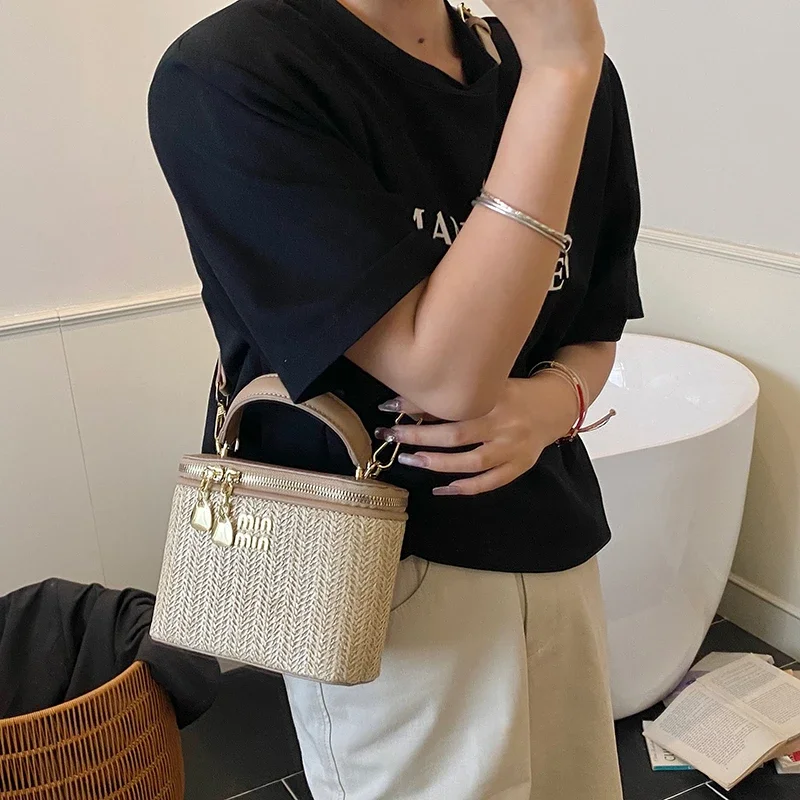 حقيبة حمل فاخرة وبسيطة بتصميم بسيط بلون موحد، مثالية لنساء الأعمال والاستخدام اليومي للركاب #5