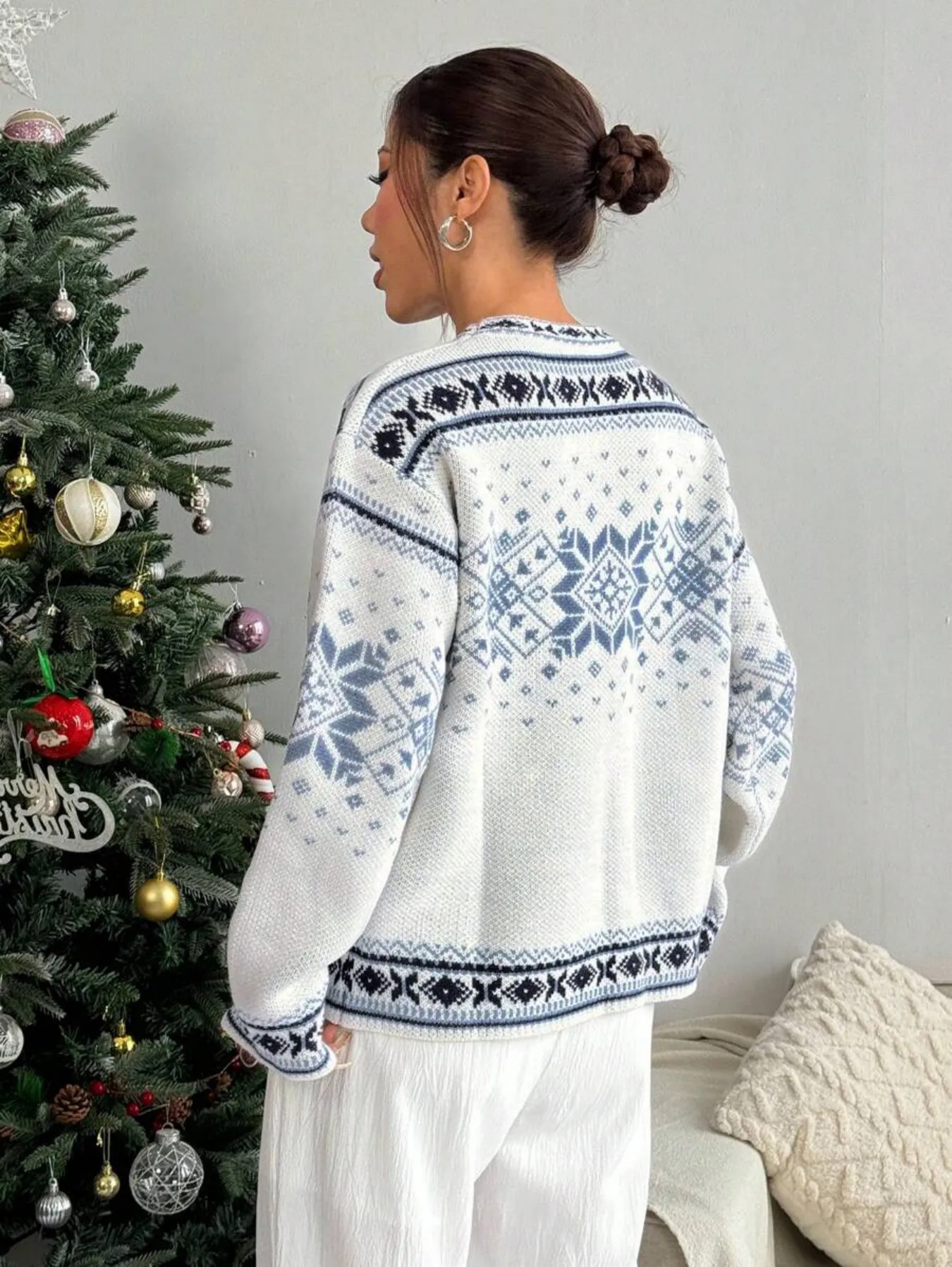 Damen Weiß-Blauer Fair-Isle-Muster Rundhals-Strickpullover Lässiger Oversize-Weihnachtspullover