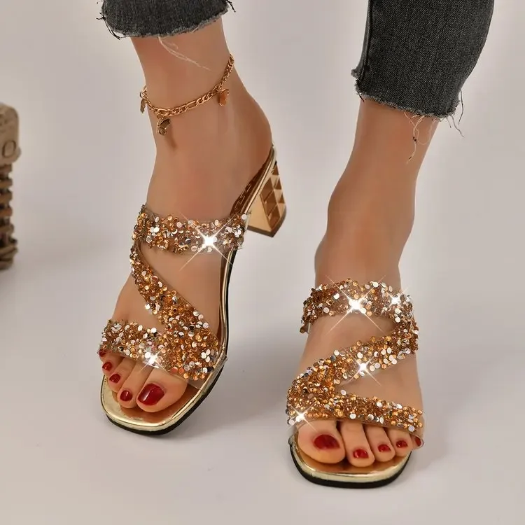 NEW Shiny Crystal Slippers Women Luxury Rhinestone Med Heels Sandals Woman Bohemian Gold Strange Heel Flip Flops Summer Shoes