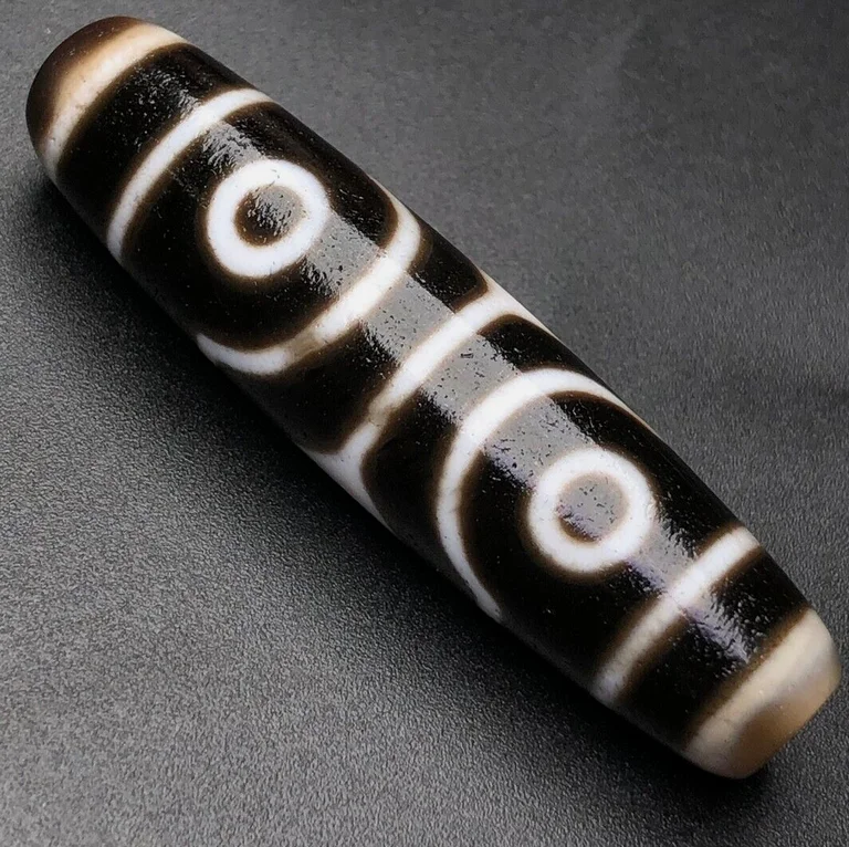 Ancient Tibetan DZI Beads Old Agate Tiger Teeth 4 Eye Totem Amulet Pendant