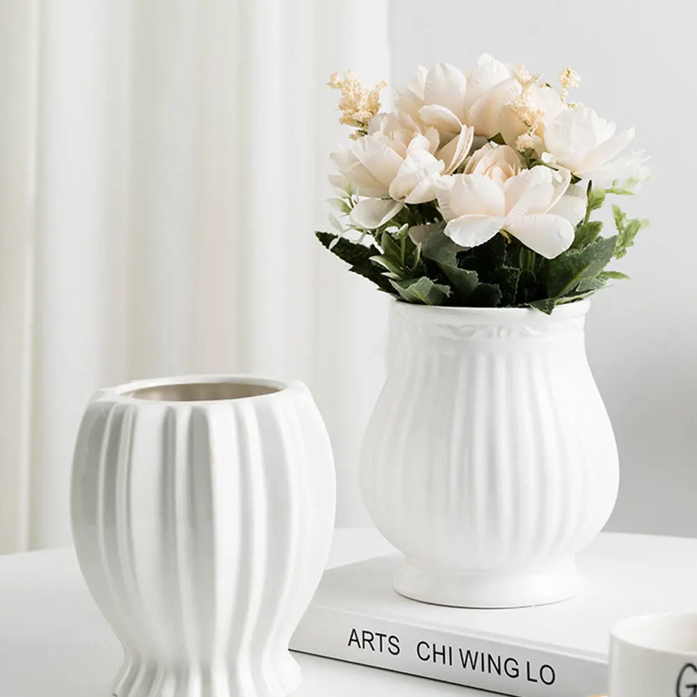 

1Pcs Striped Ceramic Vase Smooth Rounded Edge Home Office Table Decoration Dry Flower Holder Chic Ceramic Flower Vase