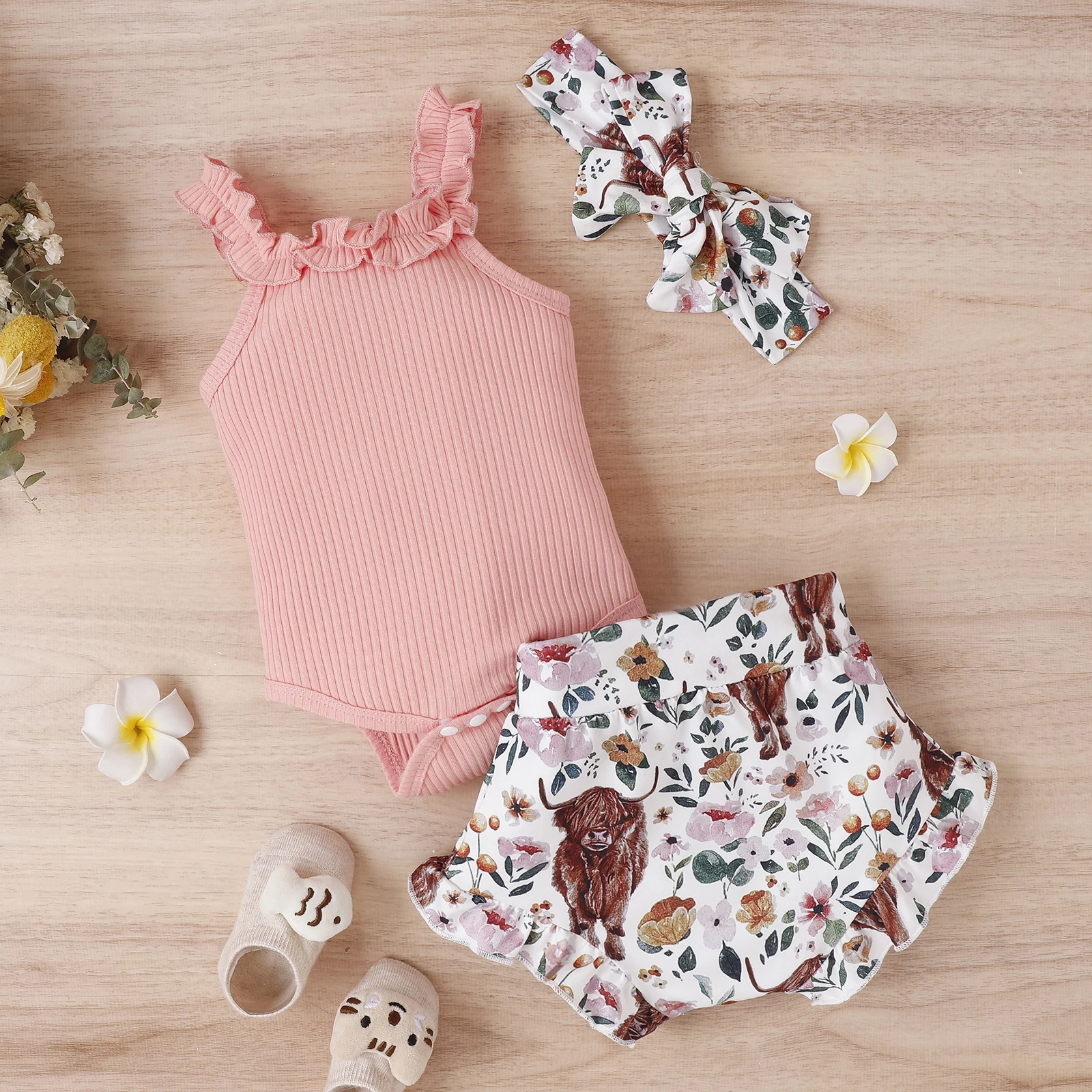 3PCS Summer 0-2 Years Old Baby Girls Soft, Comfortable And Cool Casual Three-Color Suspender Pit Shirt + Printed Shorts