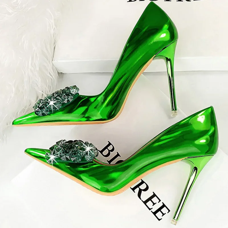 Women 10.5cm High Heels Sexy Rhinestone Green Blue Pointed Toe Party Pumps Lady Glossy Leather Bling Crytsal Nightclub Shoes