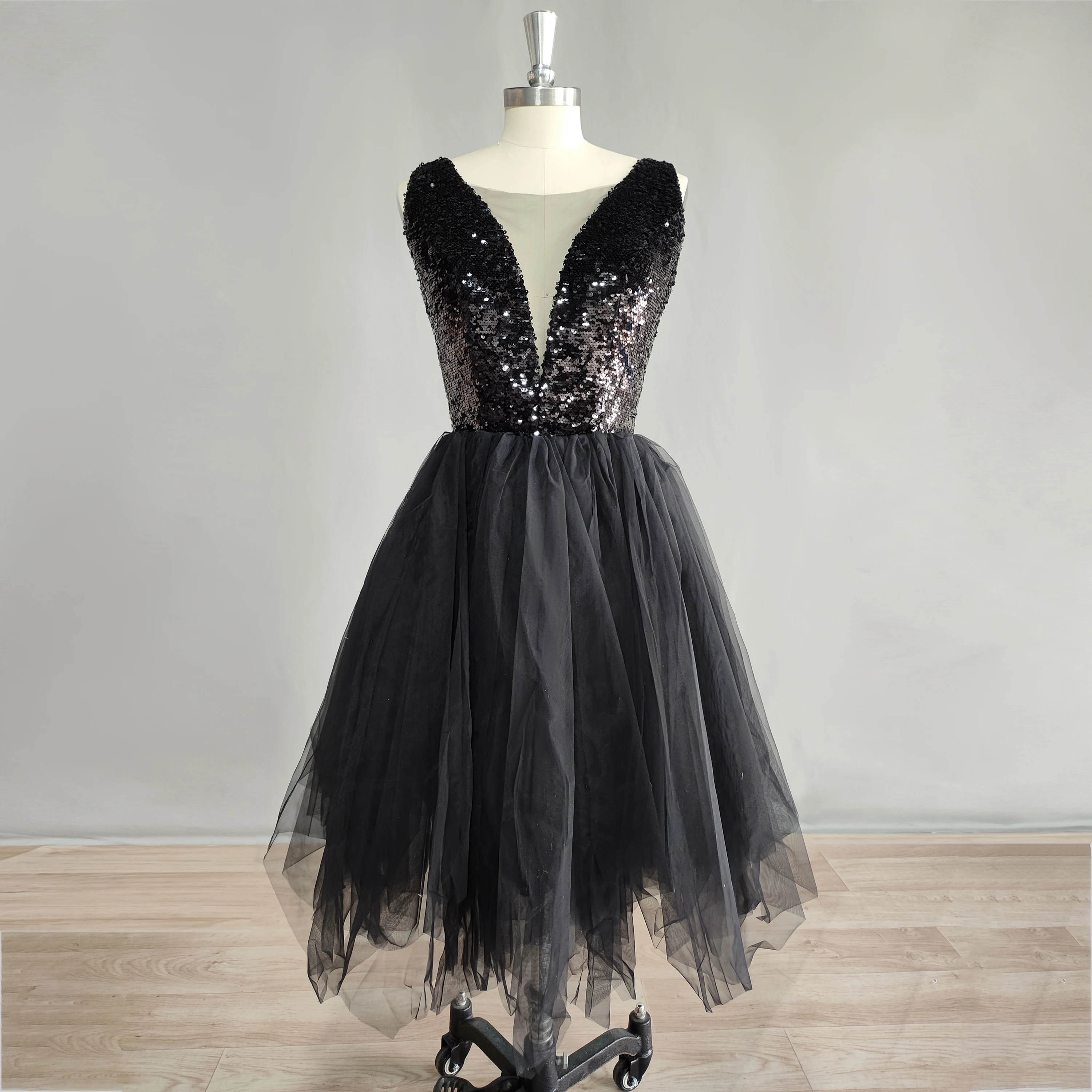 DIDEYTTAWL Real Photos Black Tulle Sequins Gothic Short Prom Dress Tea-Length A Line Sleeveless V Neck Backless Evening Gown