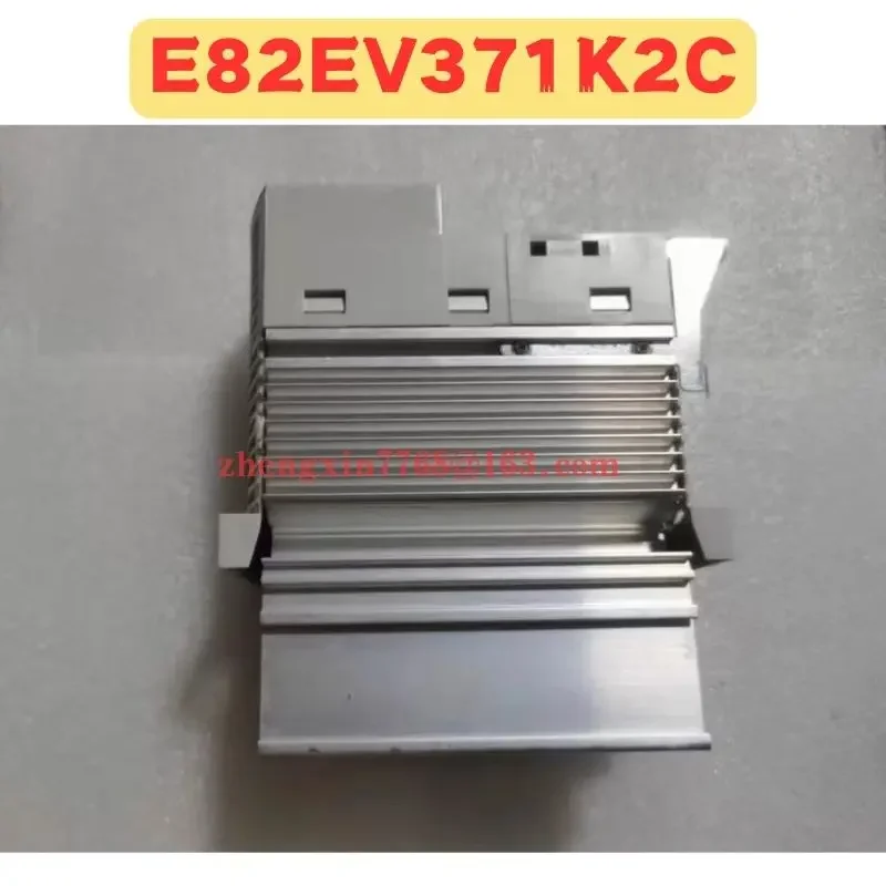 Brand New Original E82EV371-2C E82EV371K2C E82EV371 2C Frequency Converter