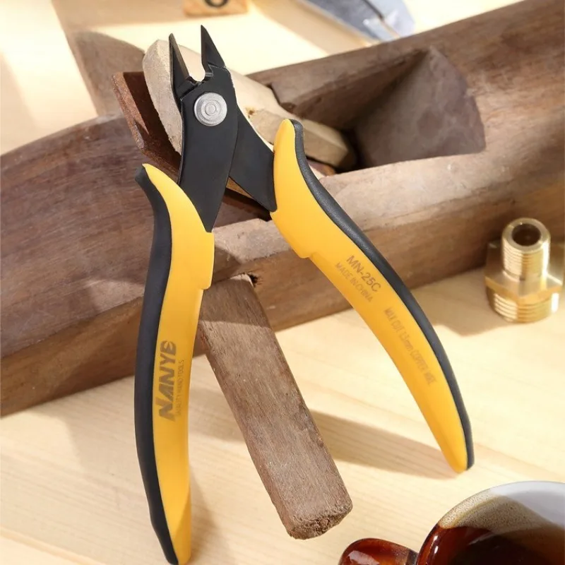 

Industrial Maintenance 170 Ruyi Pliers Diagonal Pliers Electronic Cutters Pliers Diagonal Pliers Water-jaw Pliers Hand Tools