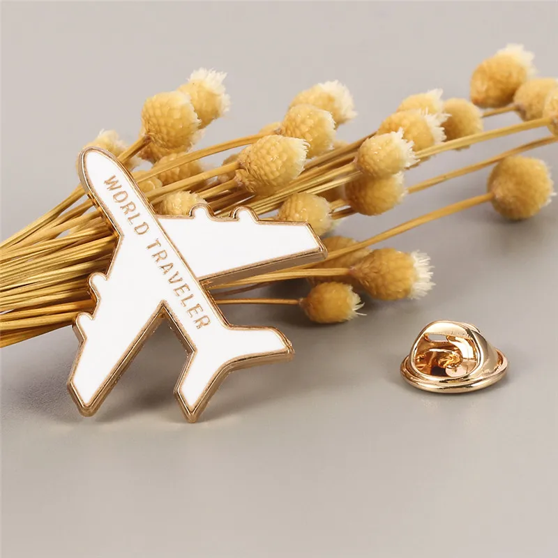 Enamel Pin Badge On Backpack World Traveler Airplane Brooch Gold-color Metal Brooches Pin Aircraft Jewelry Cartoon Google Maps