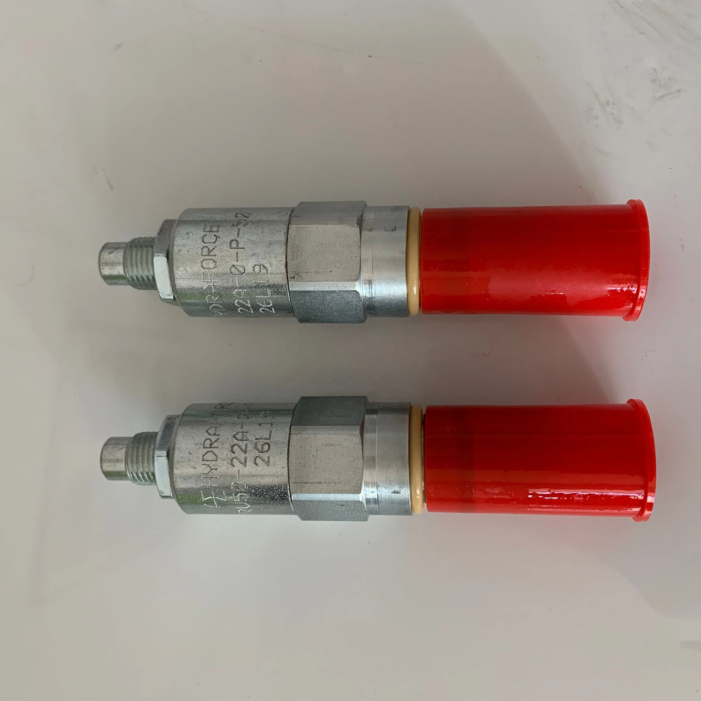 RV50-22A-0-P-50 صمام التحكم في الضغط الأصلي HydraForce المصنوع في الولايات المتحدة الأمريكية خرطوشة SUN HYDRAULCIS ea tonN vic kers IH S