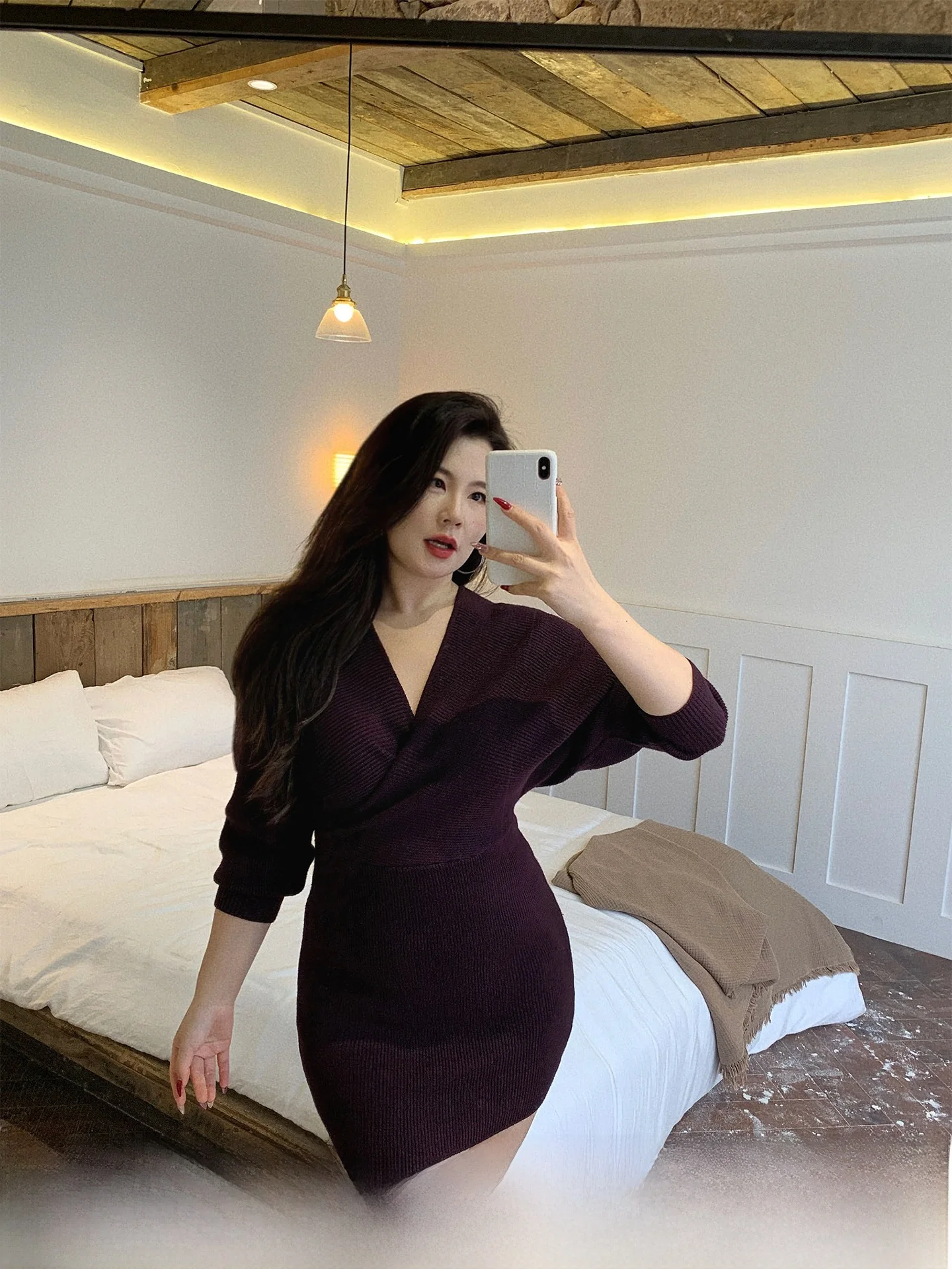 

Сексуальный свитер с V-образным вырезом и короткая юбка-комбинация для полных женщин, новинка зимы, фиолетовое платье-халат с завышенной талией для повседневной носки