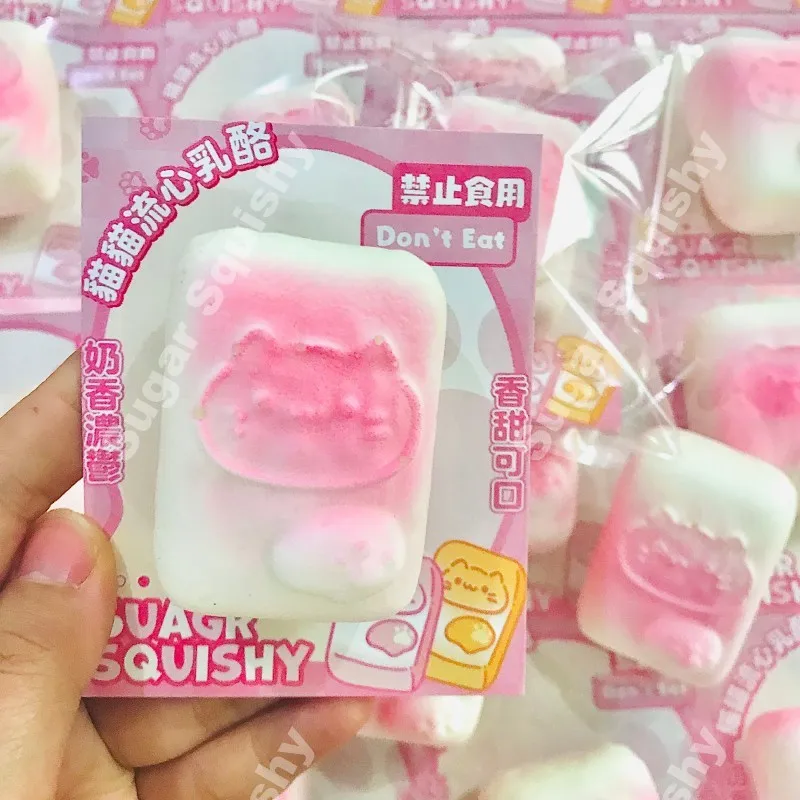 猫型スクイーズおもちゃ ソフトタッチ スローリバウンド モデル小道具 蒸しパン 握力解凍 ベントおもちゃ 大人 子供 ストレス解消 ギフト