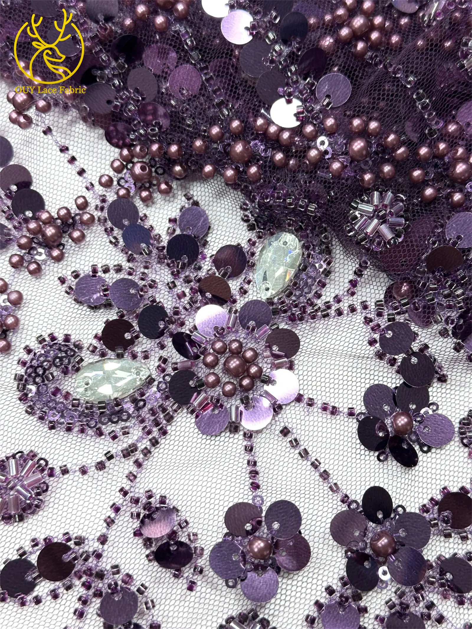 Afrikanischer Spitzenstoff in Traubenlila, französische Pailletten, bestickte Spitze, glitzernde Strass-Spitze für Brautkleider zum Nähen – Detail 20