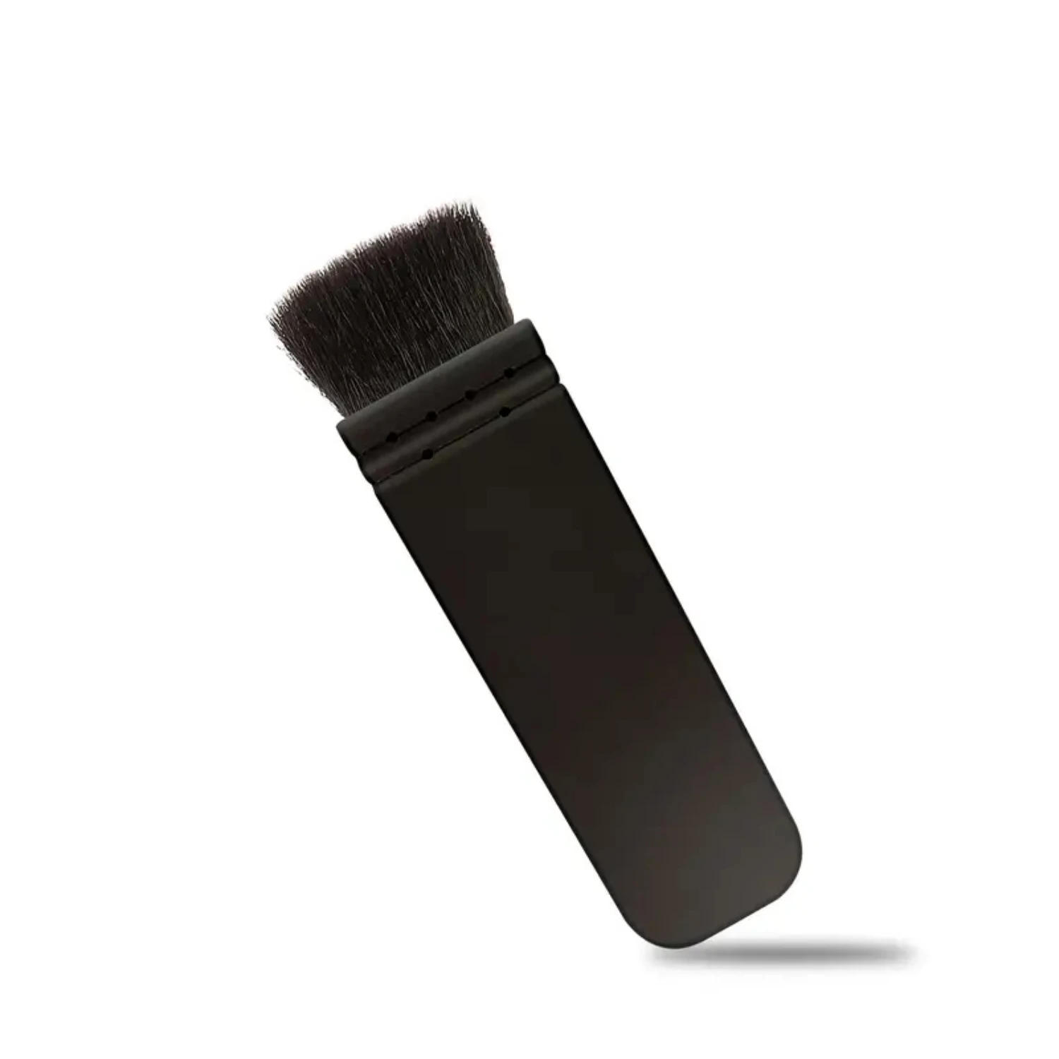 

Travel-Friendly Flat Head Foundation Brush for Daily Makeup Touch-Ups