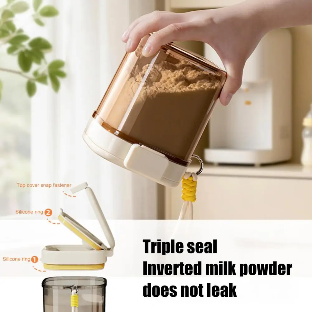 Powder Baby Milk Powder Container Milk Powder Storage Container with Spoon Separation Design Triple-sealed Moisture-proof