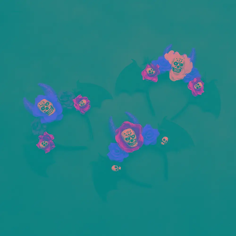 

Gothic Skull Head Hair Hoop Simulation Flowers Bat Halloween Skull Headband Headdress Decor Day of The Dead Hairband