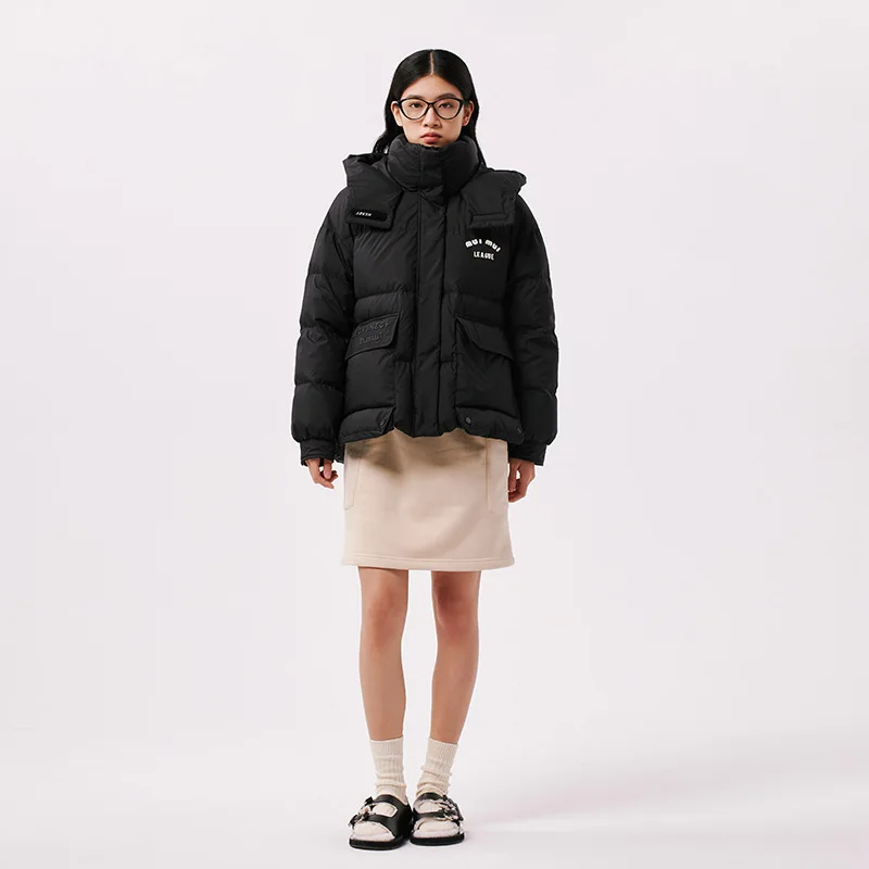 

Chericom Women's Short Hooded Down Jacket with Contrast Inner Collar Two Side Flap Pockets Cuff-Trim Sleeves Waterproof Y299160Y