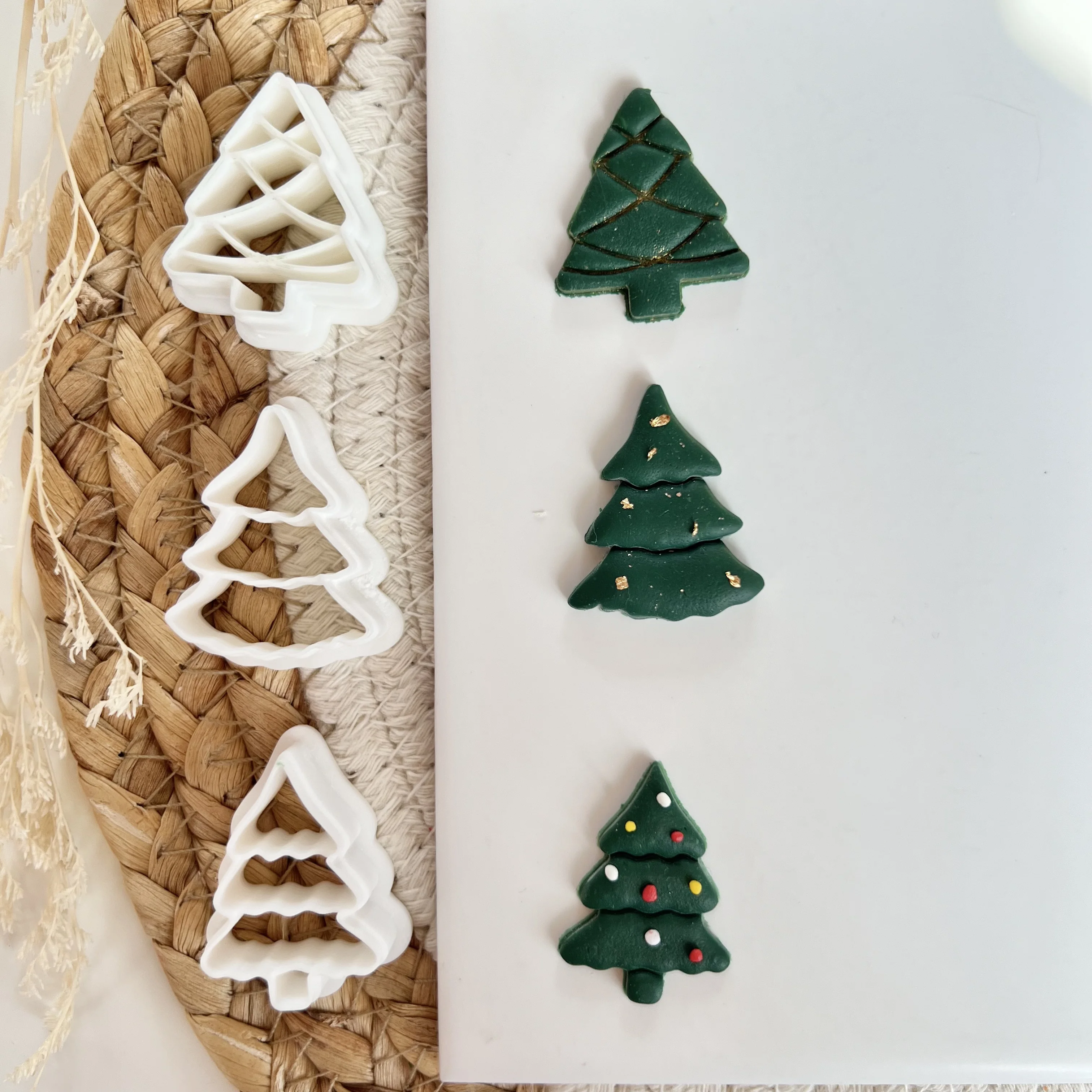 Weihnachtsbaum-Ton-Ausstecher, Winter-Polymer-Ton-Werkzeuge, Ohrring-Ausstecher, Tonformen für die Saison, Urlaub, Weihnachten – Detail 3