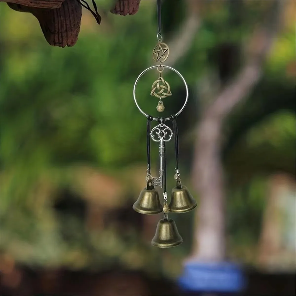 1Pc Witch Bell Doorknob Hanging Decorative Wicker Wind Chime Home Decoration Doorknob Decor 26.5CM