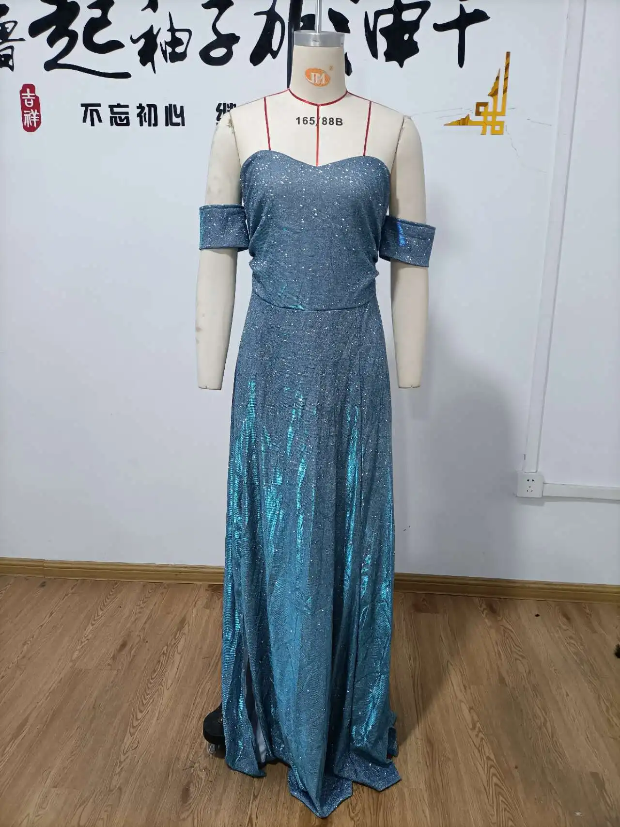 Ladies Dress Banquet Sequin Large Hem Strapless Sexy and Fashionable Slit Dress Summer 2024