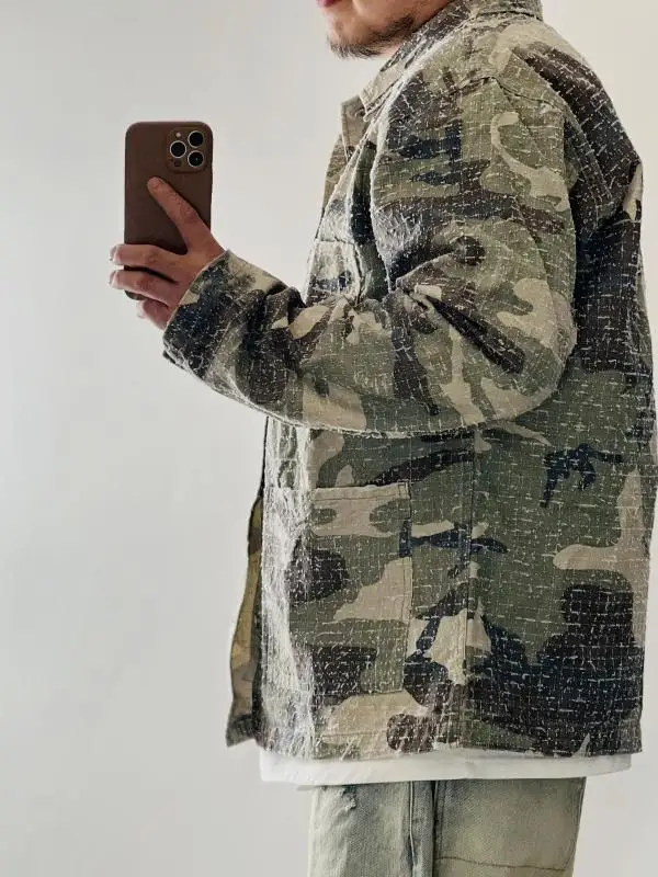 

Vintage distressed washed camouflage loose multi-pocket work jacket coat with fur ball fabric