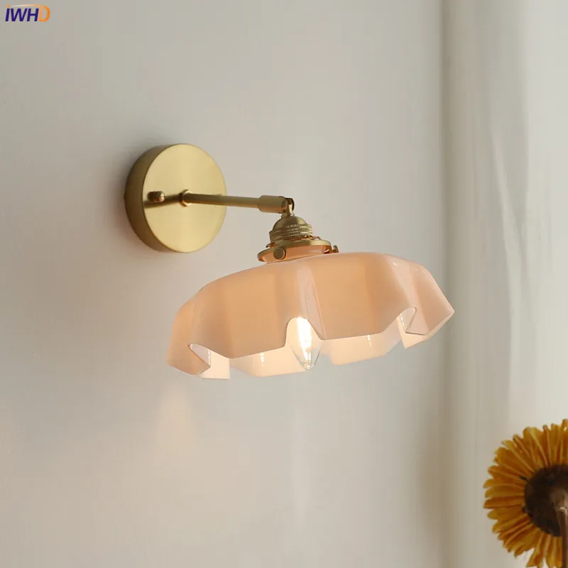 iwhd candeeiro de parede led moderno nordico para quarto pink galss lampada de cabeceira soquete de cobre arandela e27 01