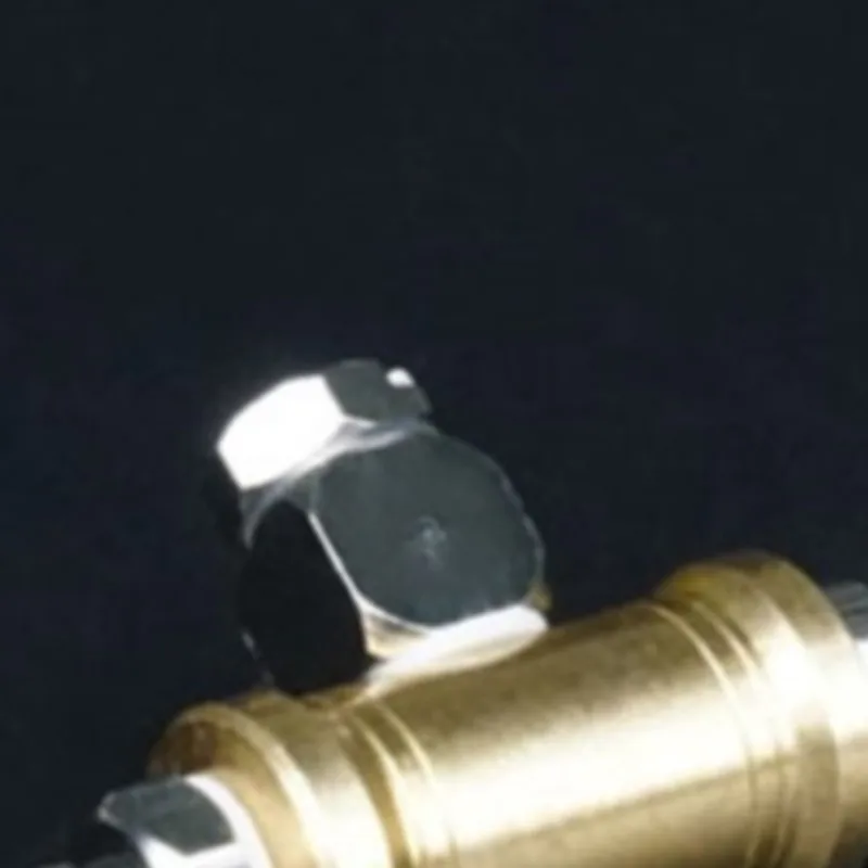 

LESU Car Accessories 3CH Split-Flow Connector for 1/14 DIY Tamiyaya Hydraulic RC Dumper Truck Radio Control Toys Th15257-SMT3