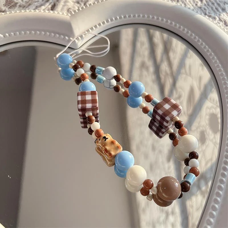 Y2K Handmade Vintage Cell Phone Lanyard Cute Phone Charm Wrist Strap Keychain Brown Bear Bead Pendant for Girl Woman Gift