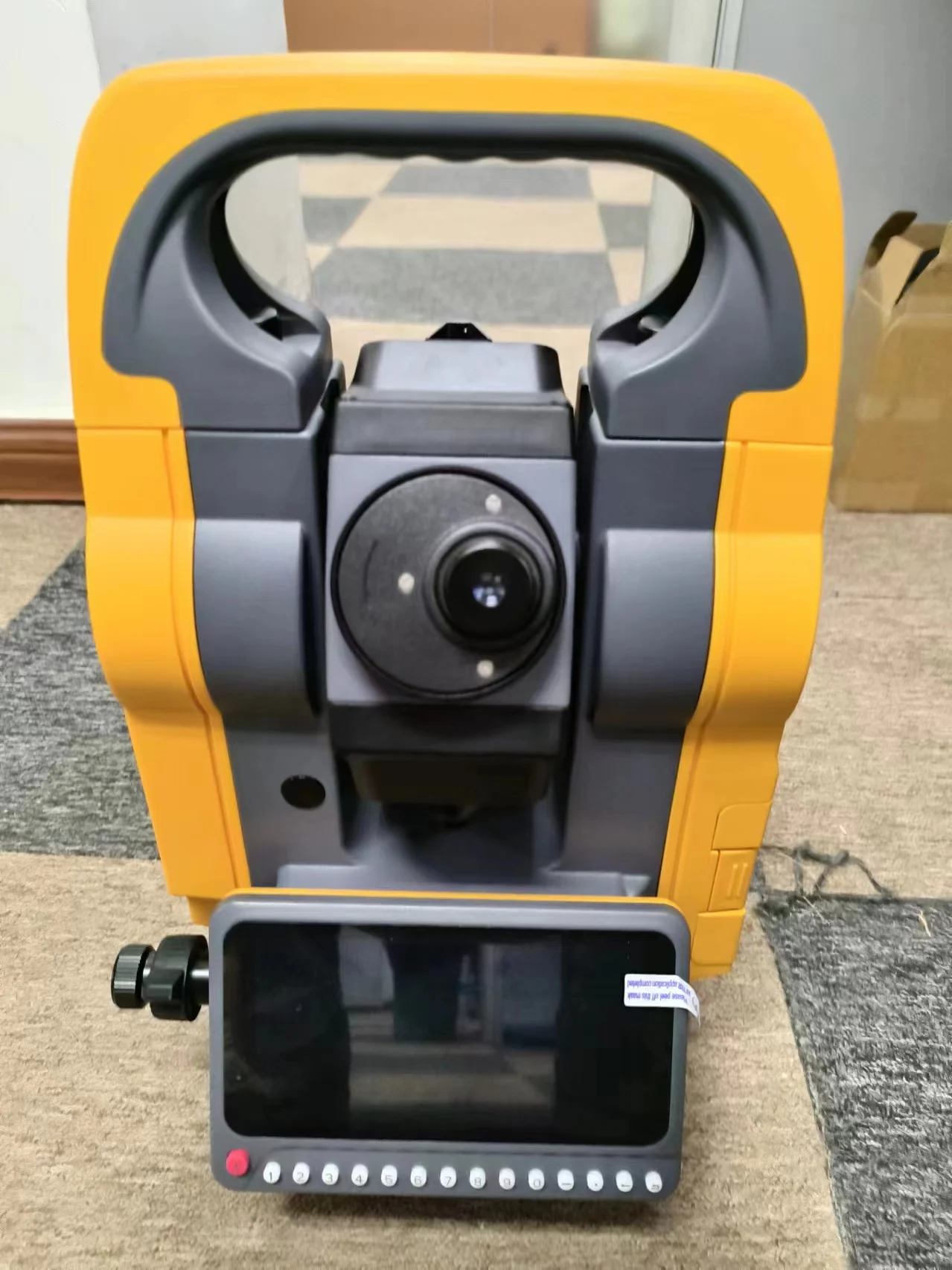 Hi-target HTS-720 Reflectorless 1000m CAD Stakeout, Select Points  Smart Android Total Station with 5.5-inch touch screen