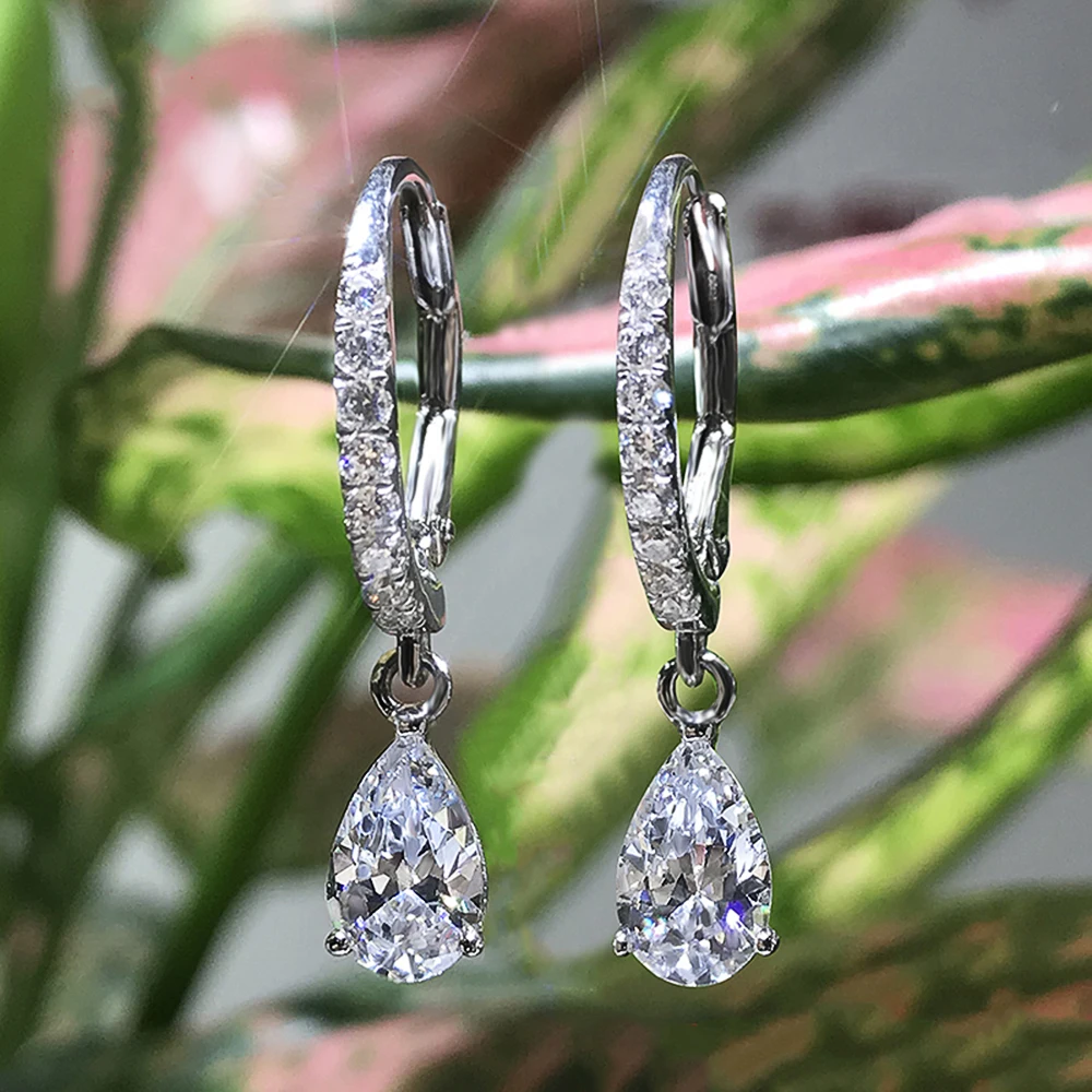 Huitan Delicate Pear CZ Drop Earrings Women Crystal Wysokiej jakości wszechstronny miły prezent Miłość Biżuteria modowa Codzienne kolczyki imprezowe — zdjęcie 2
