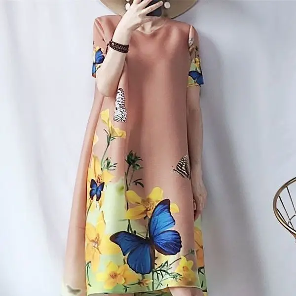 Printed Mom 2023 Summer Short Sleeve Dress Loose and Elegant A-line Dress Fashion Pleated Butterfly Love Flower