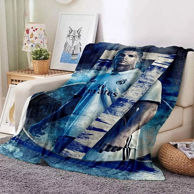 Super Warm Flannel Blankets Cristiano Ronaldo Pattern Blanket ，for Travel /Office Lunch Break Adult fans Gifts