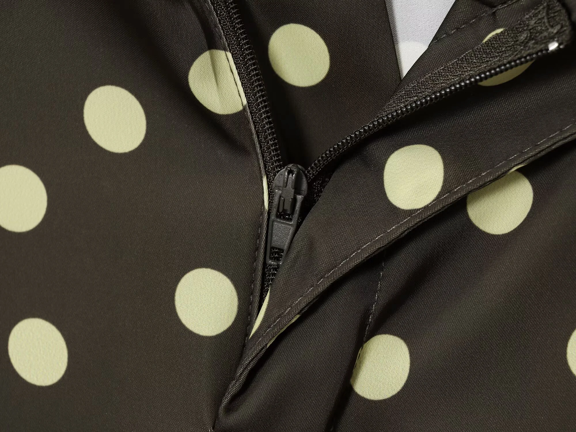 Europeu e americano 2025 outono novo feminino assimétrico polka dot top cintura média calças largas conjunto
