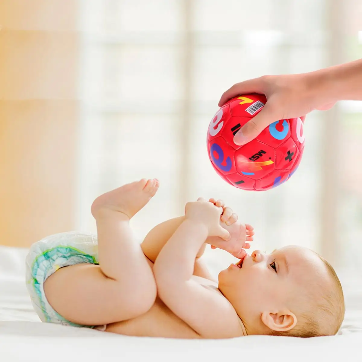 Palla giocattolo per bambini Palla colorata a forma di calcio per genitori e bambini all'aperto Giocattolo educativo precoce con palla elastica per ragazzo ragazza (casuale
