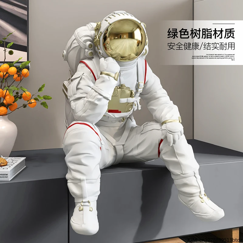 

New Light Luxury Astronaut Desktop Decorations Living Room TV Cabinet Entrance Astronaut Home Decorations Housewarming Gifts