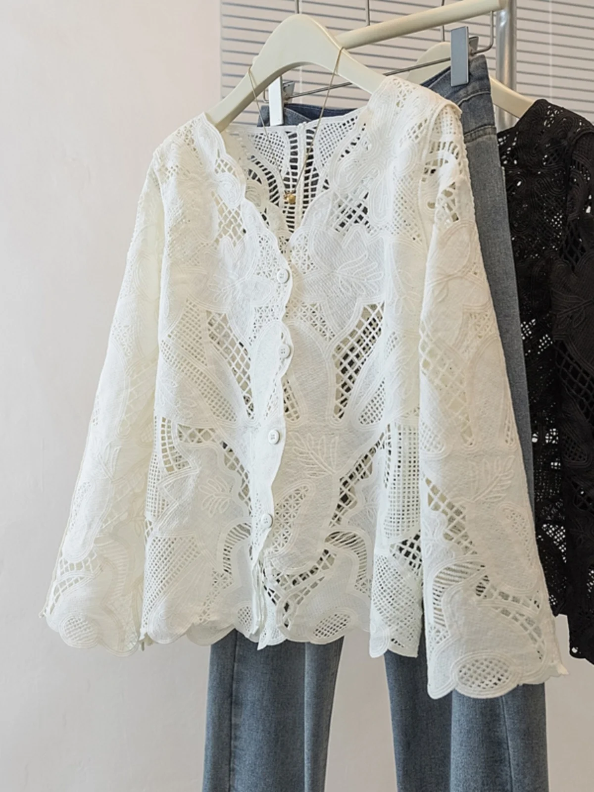 Lace Hollow out V-Neck Open Cardigan Women's plus Size Fashionable Unique Top Korean Style Loose Fit Embroidered Long Sleeve