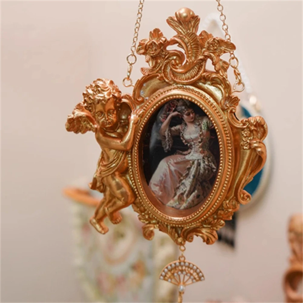 Vintage Creative Picture Frame European Angel Embossed Golden Resin Picture Frame Home Decoration Wall-Mounted Painting