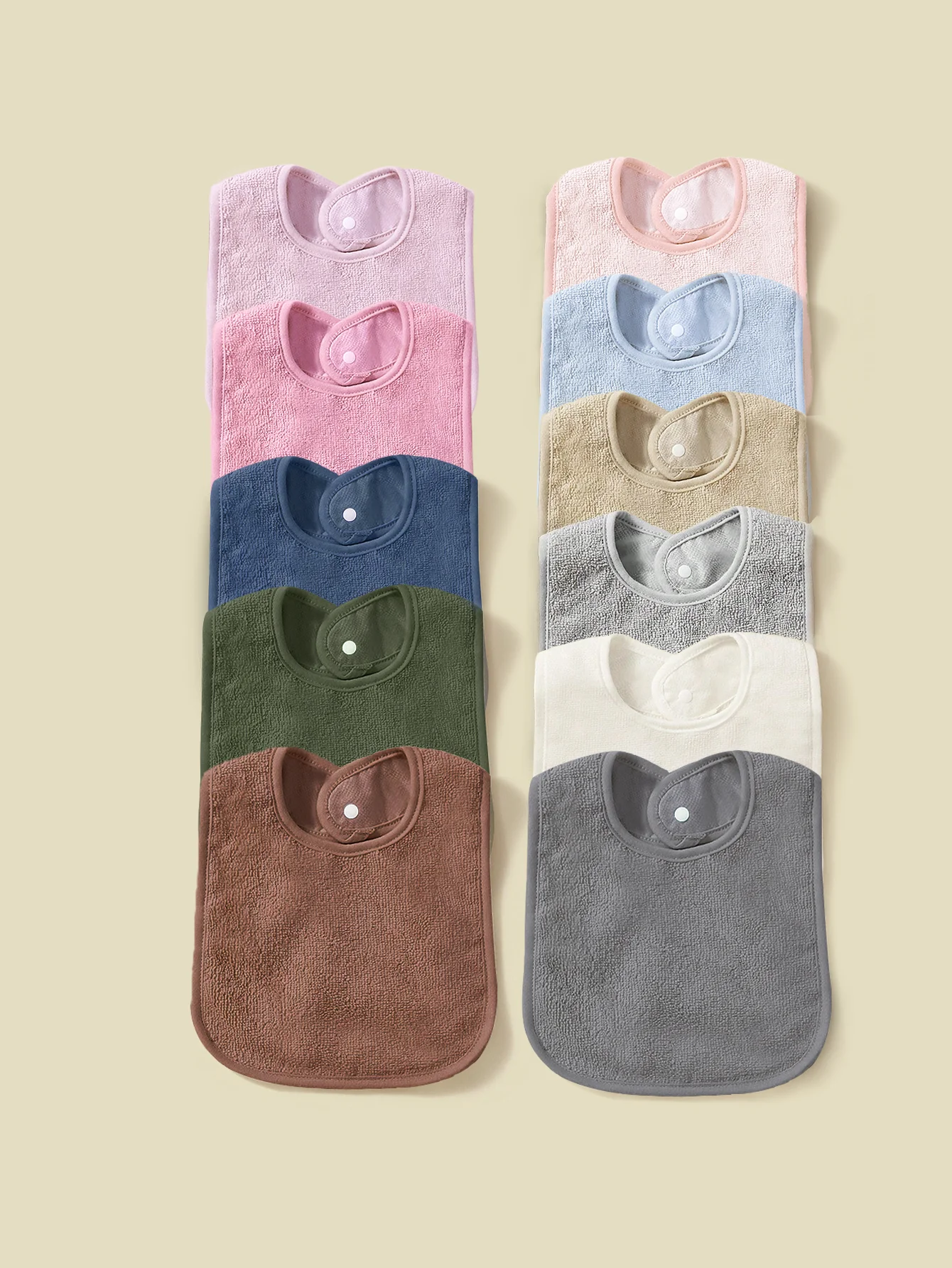 

3Pcs Random Ultra Soft Absorbent Waterproof Solid Snap Button Unisex Baby Bibs