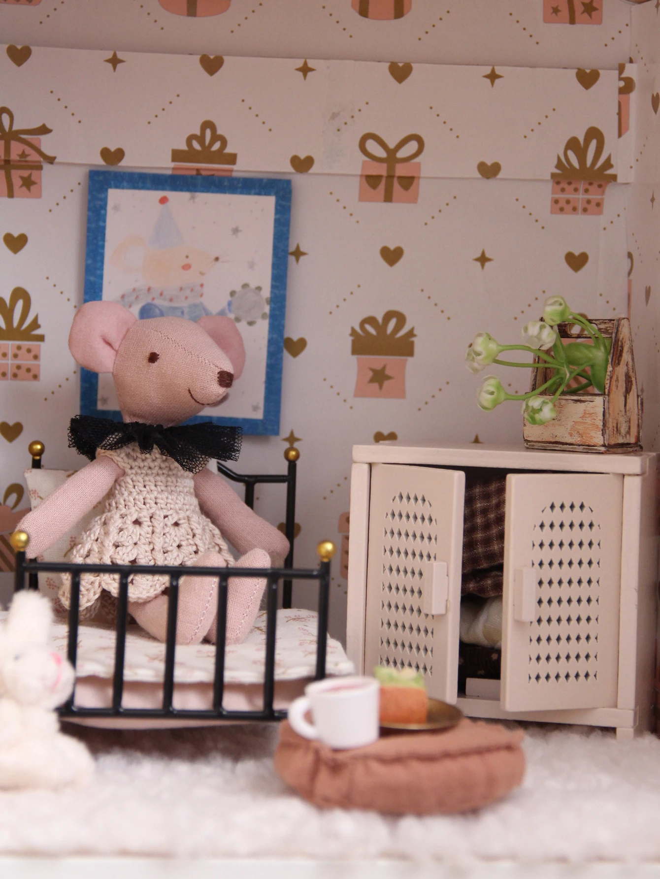 Miniature Simulation Furniture 1:12 Wooden Storage Cabinet, 3 Colors Available, Suitable for Miniature House Decorations