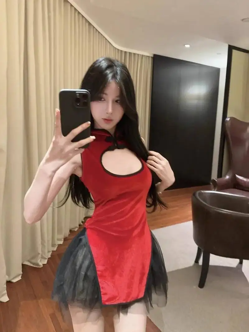 Design Sense Low Cut Red Christmas Sexy Slit Top+multi-layer Mesh Fluffy Short Two-piece Set For Women Dress Elegant HEH3