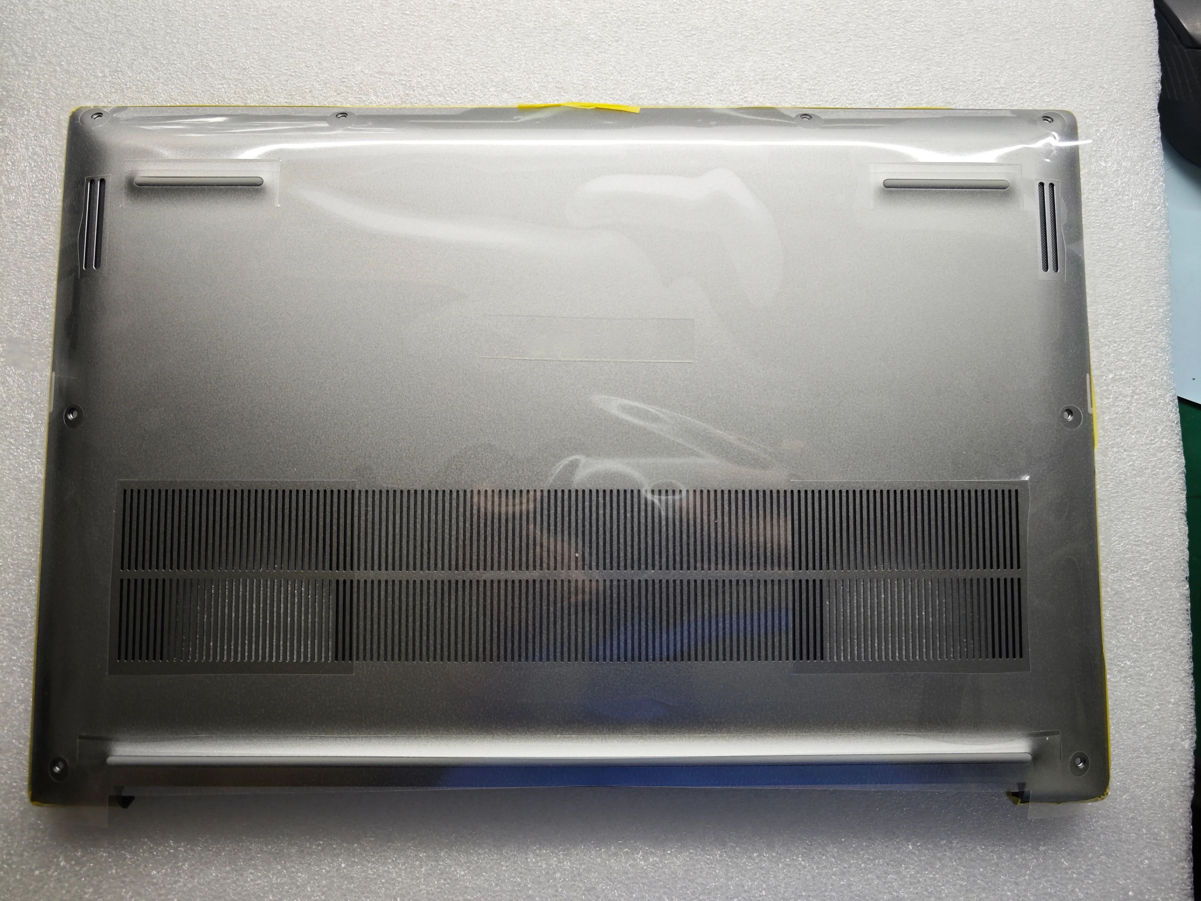 

0N93CG для ноутбука Dell Precision 5680: нижняя крышка корпуса, основание, D-панель N93CG