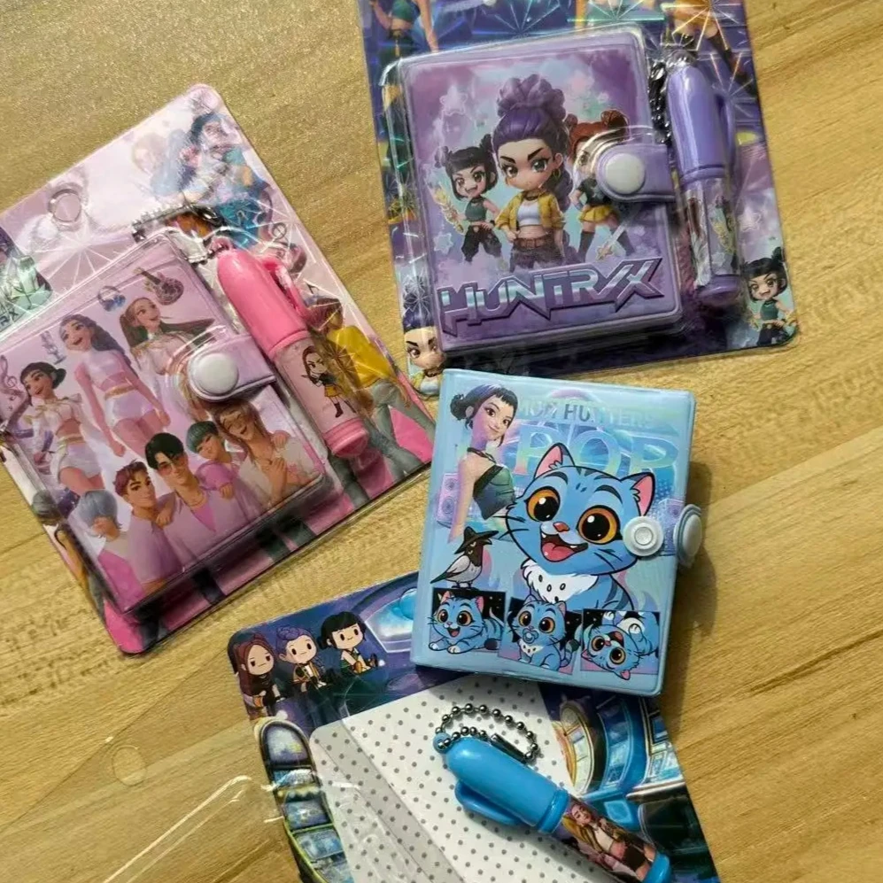 

Новый набор канцелярских принадлежностей KPOP Demon Hunter Girls 2026: блокнот и шариковая ручка, маленький набор, подарок для студентов