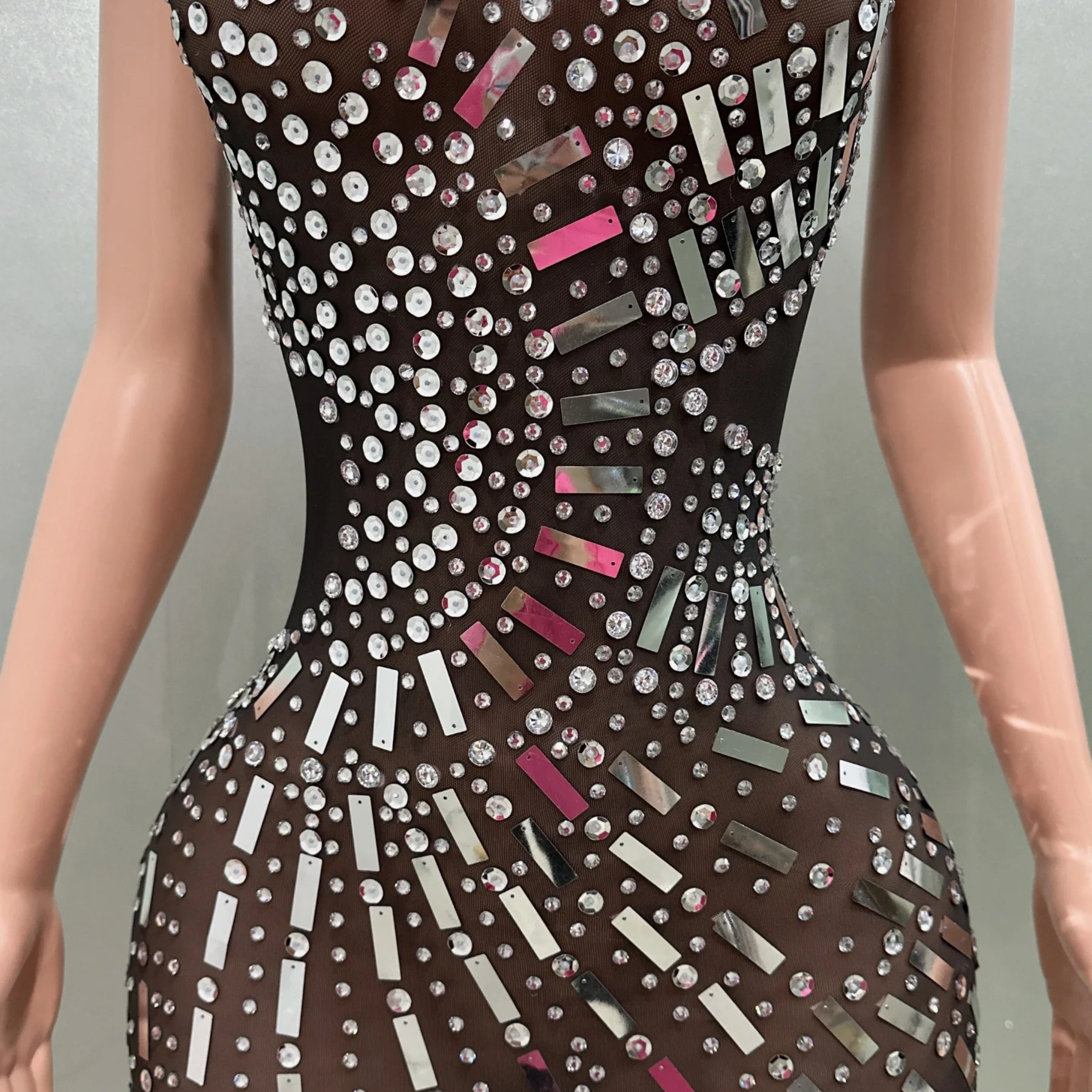 Flashing Sequined Diamonds Black Sexy See-Through One Shoulder Sheath Dress Bar Nightclub Evening Party Celebrate Birthday Dress