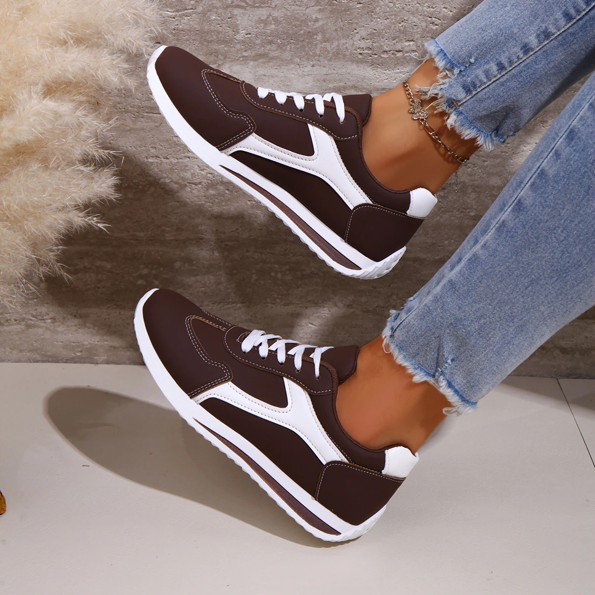 2025, frühjahr Neue Frauen Turnschuhe Komfortable Outdoor-Mode Vielseitige Flache Beiläufige Turnschuhe Schnüren Frauen Sport Schuhe Plus Größe – Detail 8