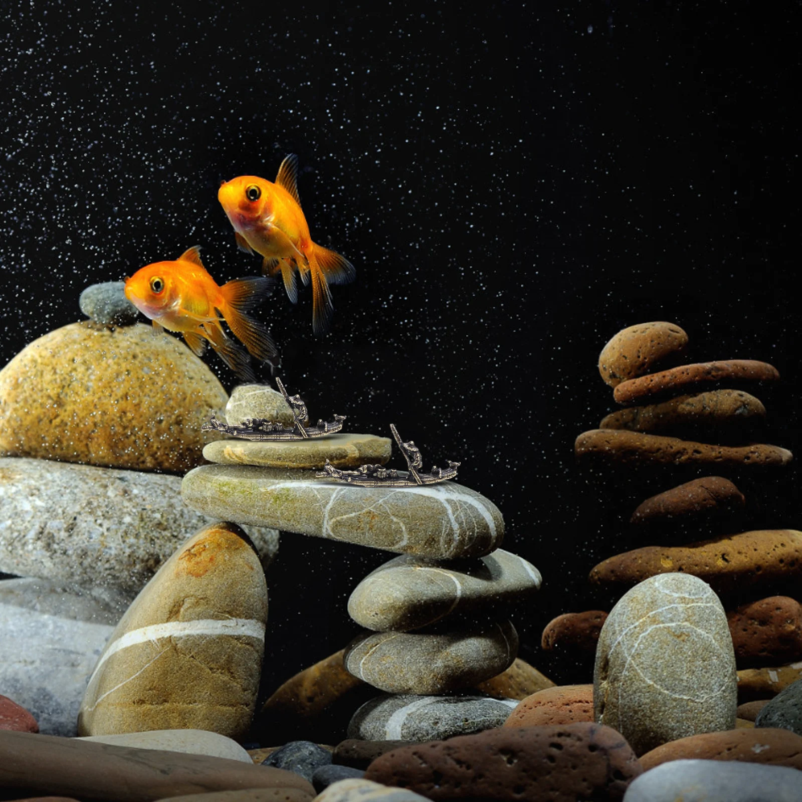 2 قطعة تمثال صيد نحاسي مصغر ، منظر طبيعي صغير لديكور المكتب ، زخرفة قارب صغير ، ملحقات طاولة الرمل ،